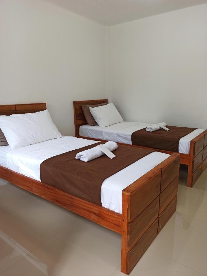 Coco Bloom Hotel Aborlan Bagian luar foto